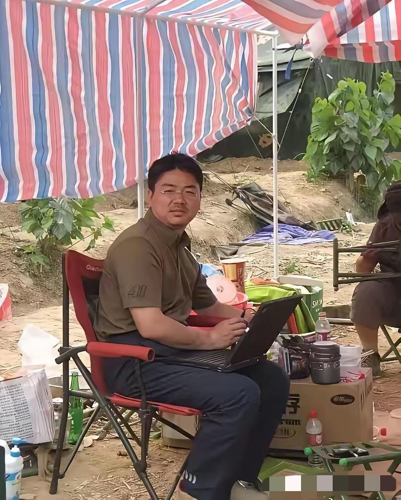 年轻时候的刘强东真的好帅
