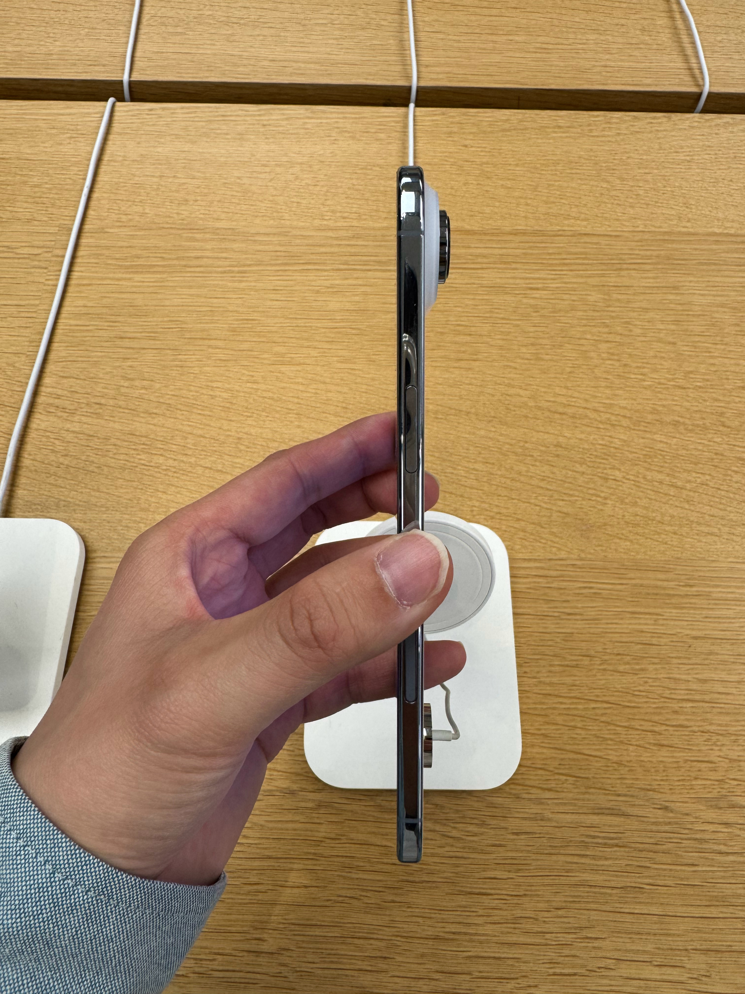 iPhoneAir2电池容量曝光课代表：供应链预测电池3500mAh±2nm A