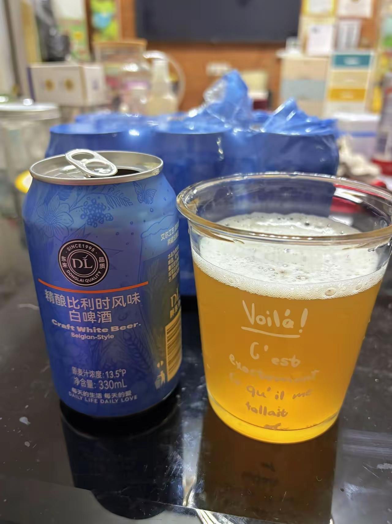 胖东来出新啤酒了。欢迎品尝！胖东来 胖东来超市