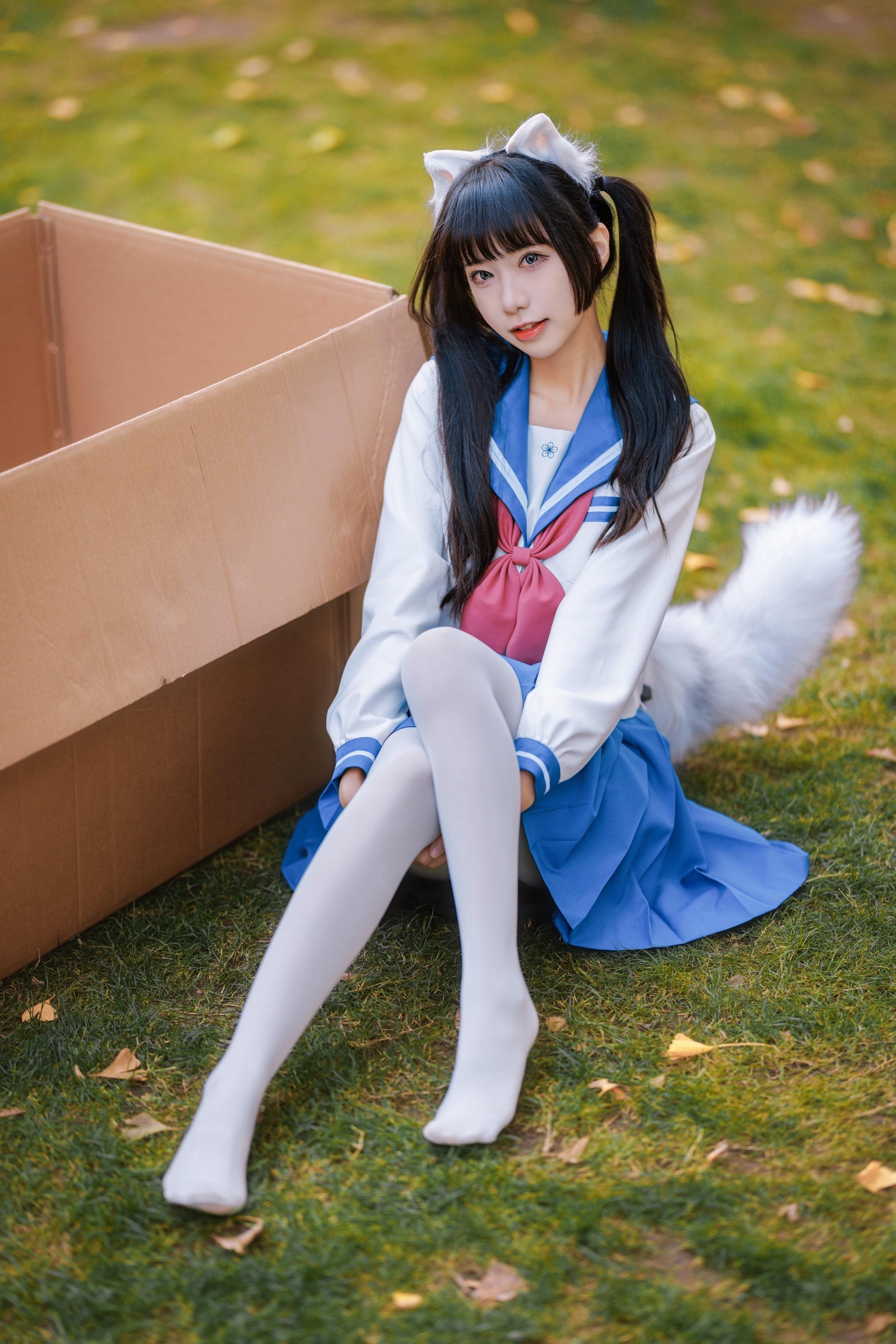 小猫拍了拍你并留下了脚印🐾