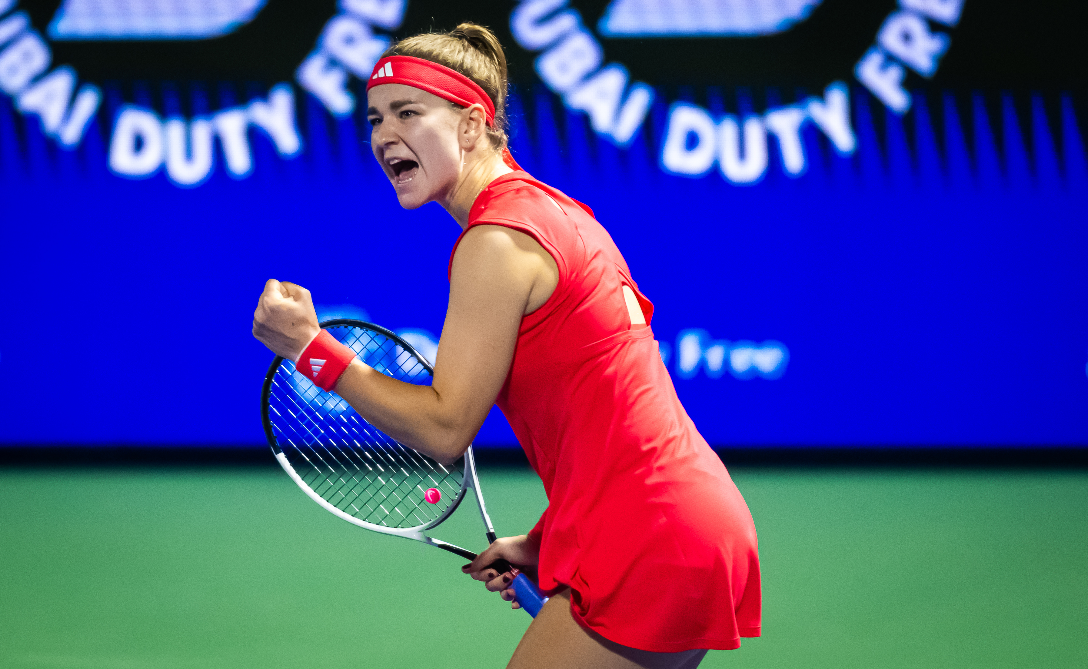 穆霍娃晋级迪拜站四强✨ WTA1000 迪拜站1/4决赛，14号种子穆霍娃以6-