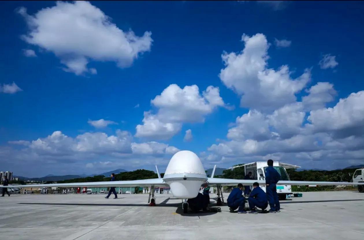 中国BKZ-005无人机开始战巡南海，实现整个南海海域的管控，从而更加智能化，大