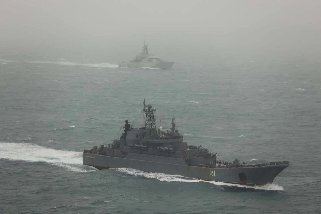 跟踪俄国坦克登陆舰