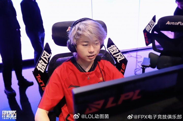 下一个bo？爆料人：银河的举报材料挺锤 禁赛处罚不远了昨日有网友举报FPX打野选