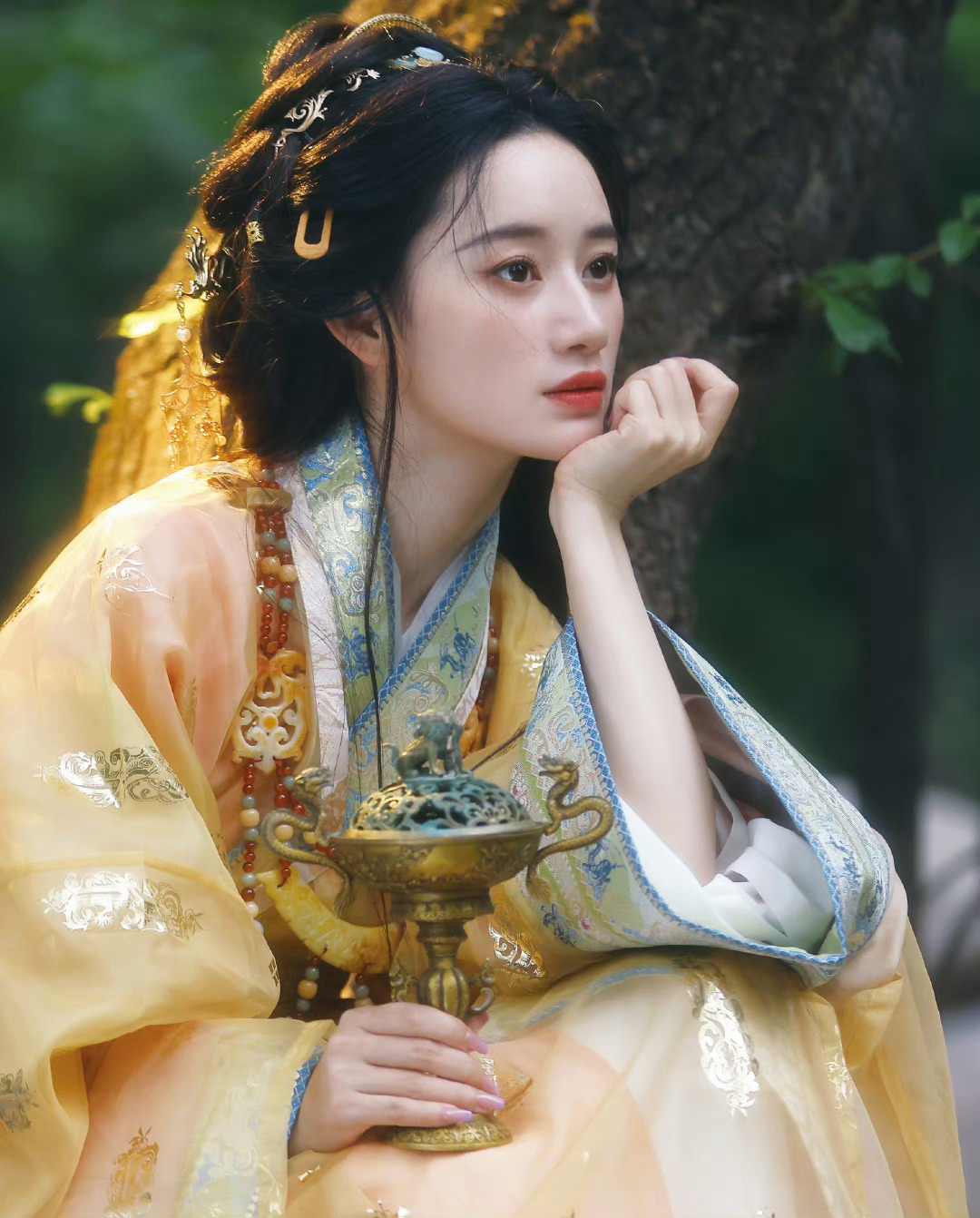 📝这里是山海，什么都会更新  📍慎关 个人耗，有些碎碎念，会记录分享生活。 