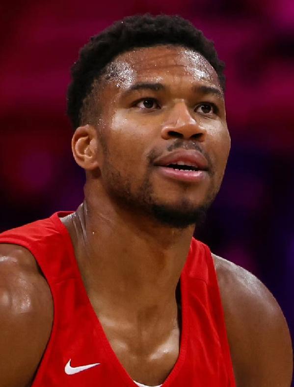 字母哥：我已是历史前20，未来会进入历史前10！

MVP，fmvp，dpoy，