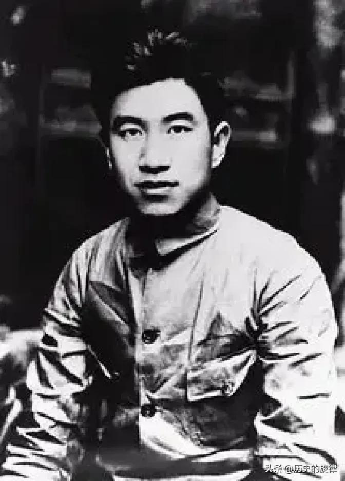 1934年天津龙潭虎穴，地下党员被捕后一口乡音瞒过特务，靠演技死里逃生
 
19
