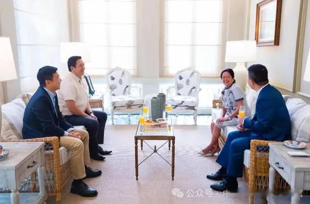 【菲律宾终于改邪归正？马科斯派夫人上场，给新任中国大使设接风宴】中菲仙宾礁对峙刚