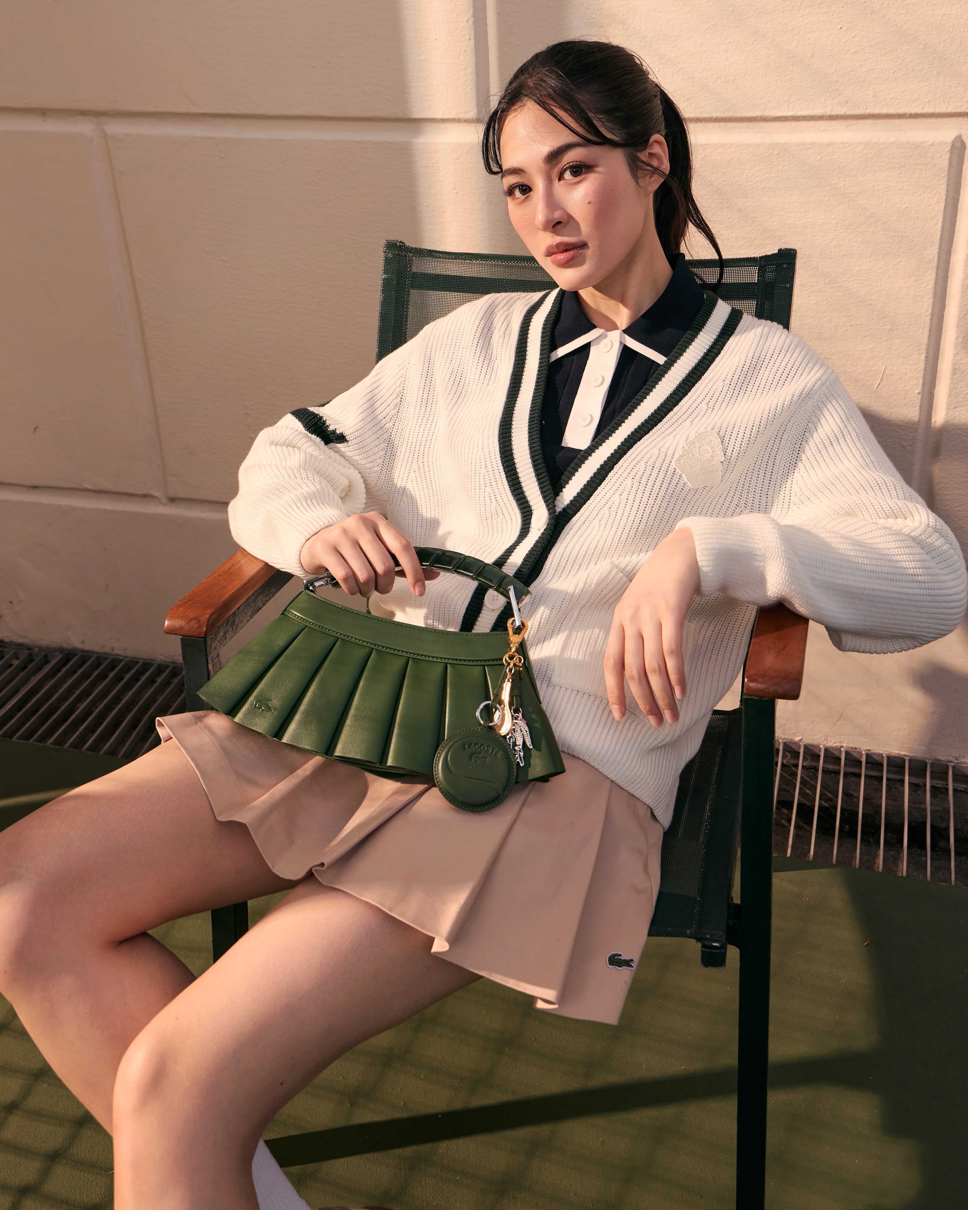 邝玲玲 in LACOSTE，很有惊喜的全新大牌合作，邝玲玲出镜演绎Lacost