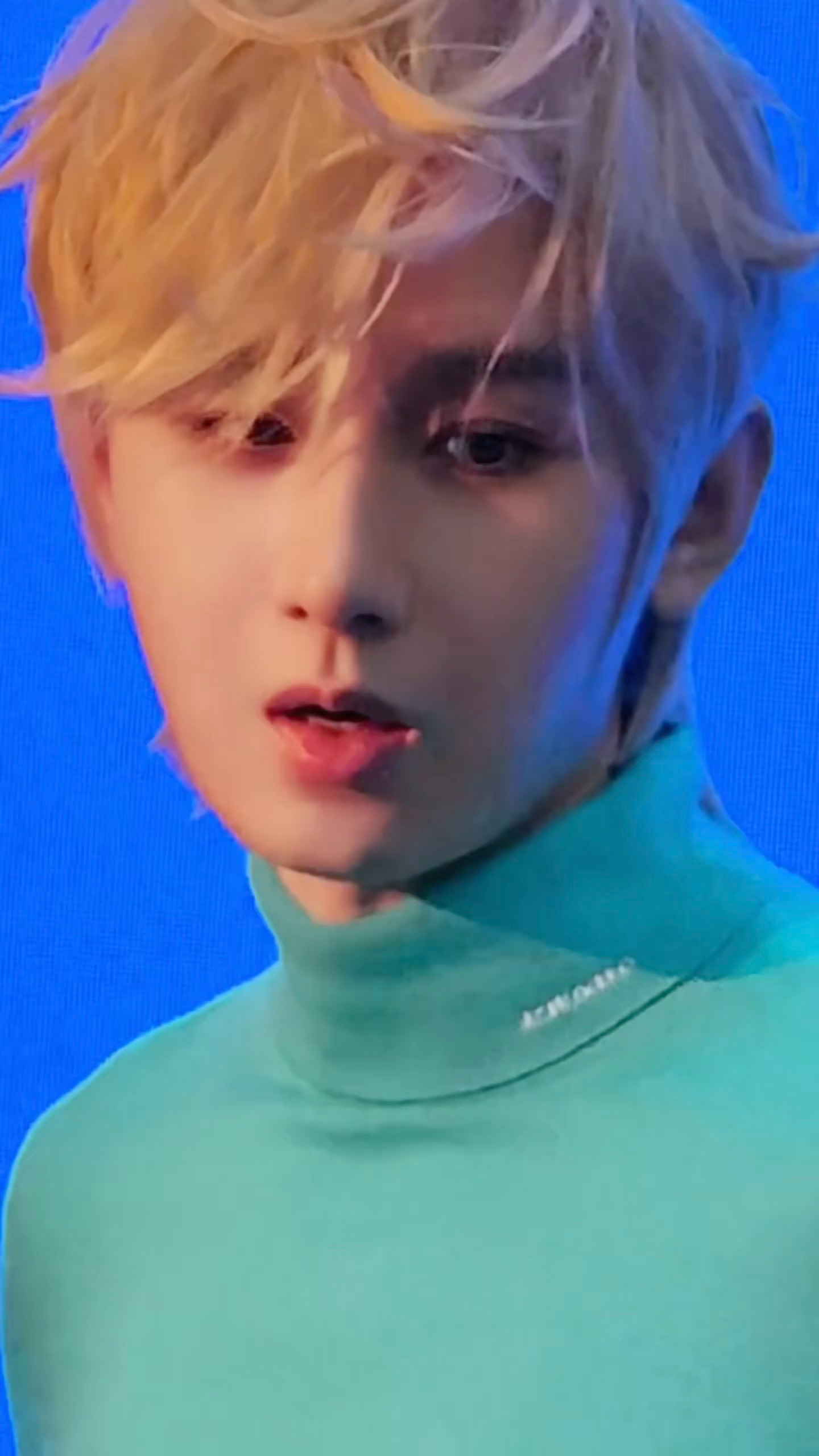 侧拍也好帅啊，诡秘赶紧放饭饭