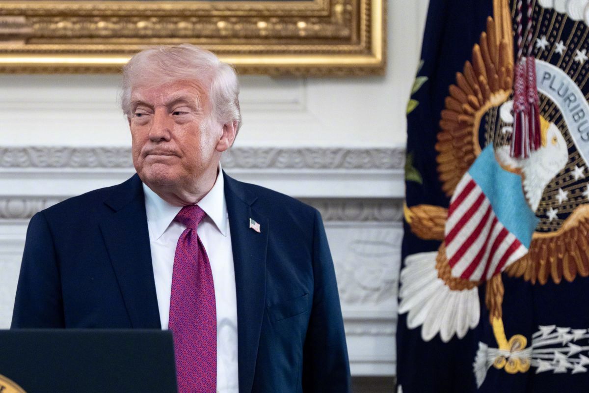 #特朗普言论反复无常成美伊谈判症结#【英媒评价美伊谈判“症结”：美国领导人言论反