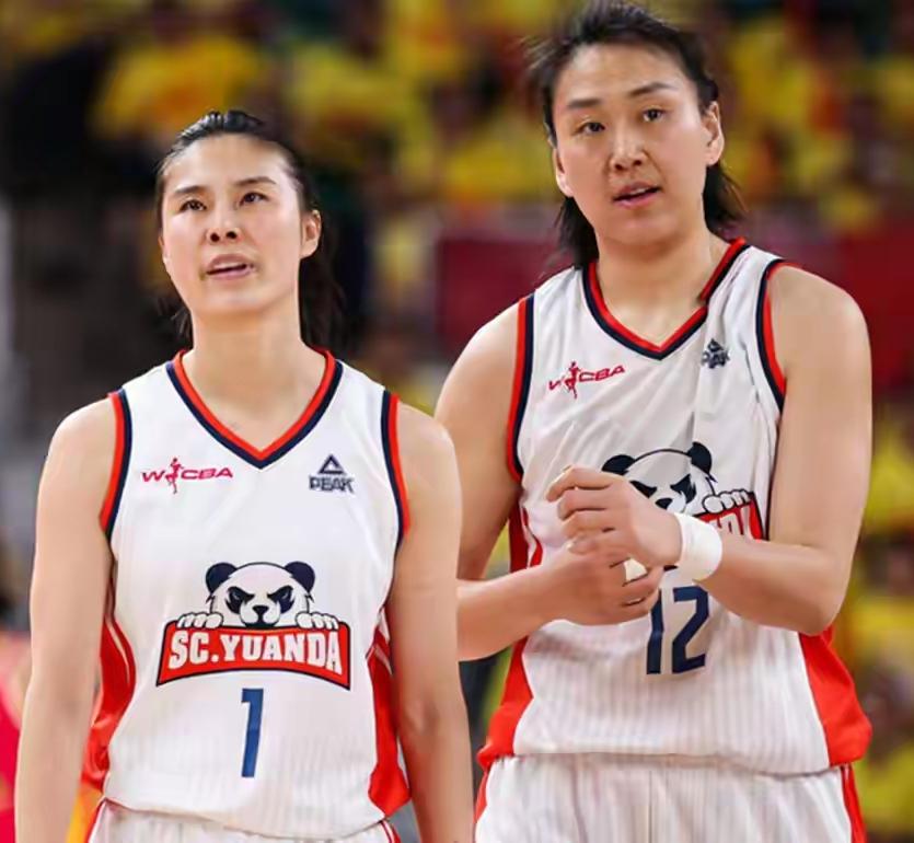 大家发现没，WCBA总决赛G3已落下帷幕，四川女篮2-1领先山西女篮，四川队两位