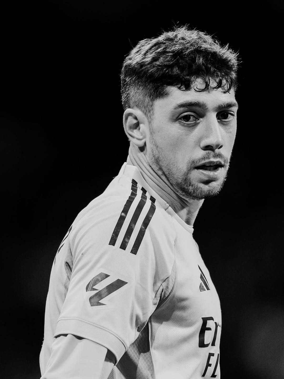 皇马皇马3比0曼城欧冠联赛巴尔韦德 最凶猛的火力做最笨拙的庆祝 