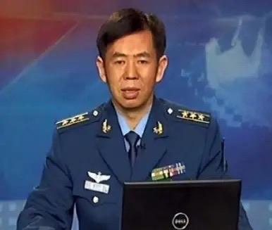 国防大学教授戴旭大校在谈到要不要先开第一枪时表示：“中国不能再沉迷于和平幻想，外