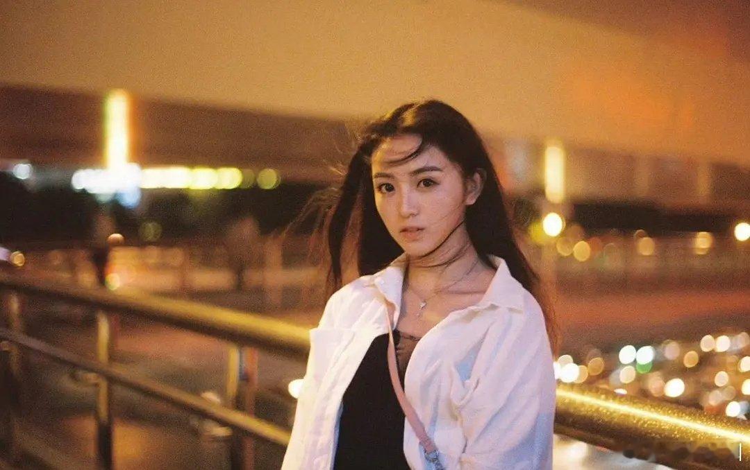 早期的田曦薇、热巴傻傻分不清[思考] ​​​