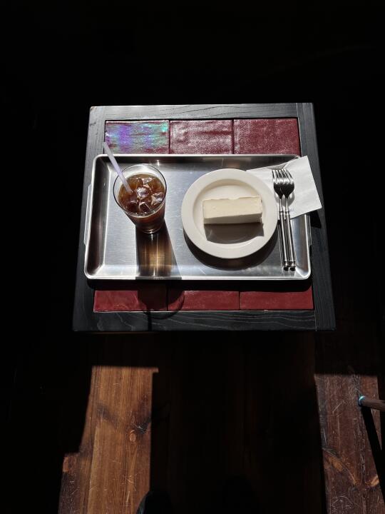 繁复的木作世界里有趣的洞口