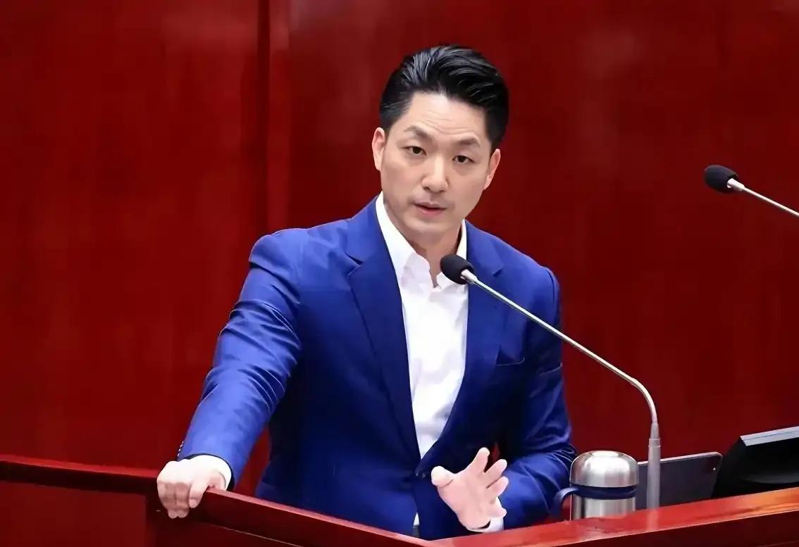 最新消息！蒋万安声明“绝不可能”
竞选下一任国民党主席

2026年4月14日，