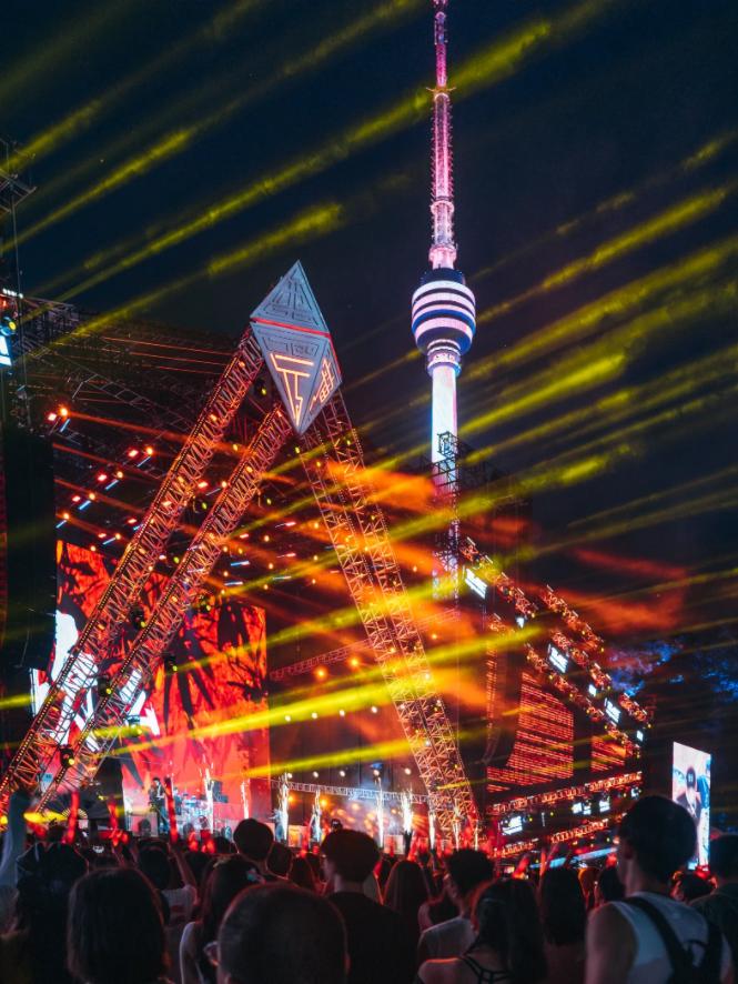 风向变了！美国、德国、法国、韩国、英国、加拿大等国媒体纷纷把目光转向了中国武汉。