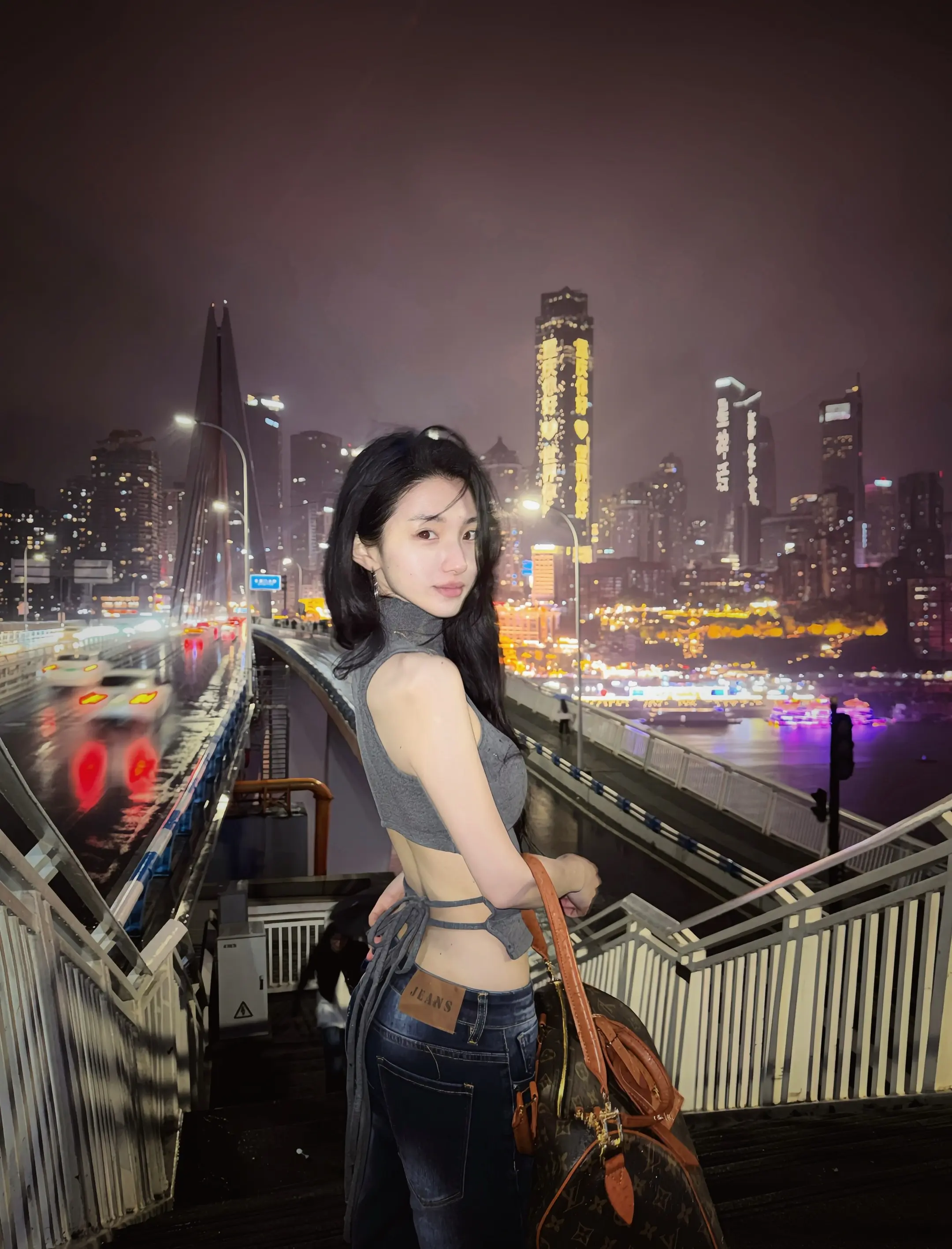 承诺出口的瞬间 或许我们都想过永远