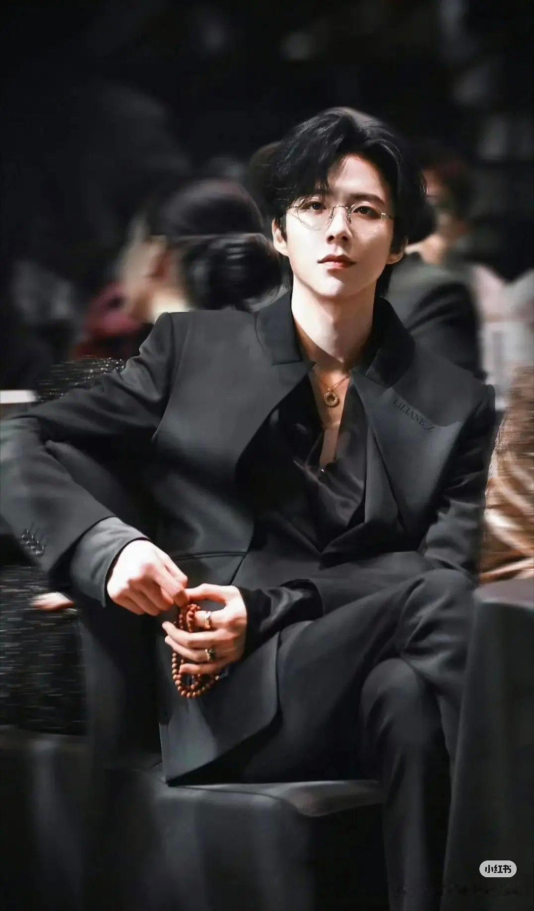 内娱资本已认准刘宇宁，商业实力有目共睹，唱功更是没话说，演戏演技也好，一米九的大