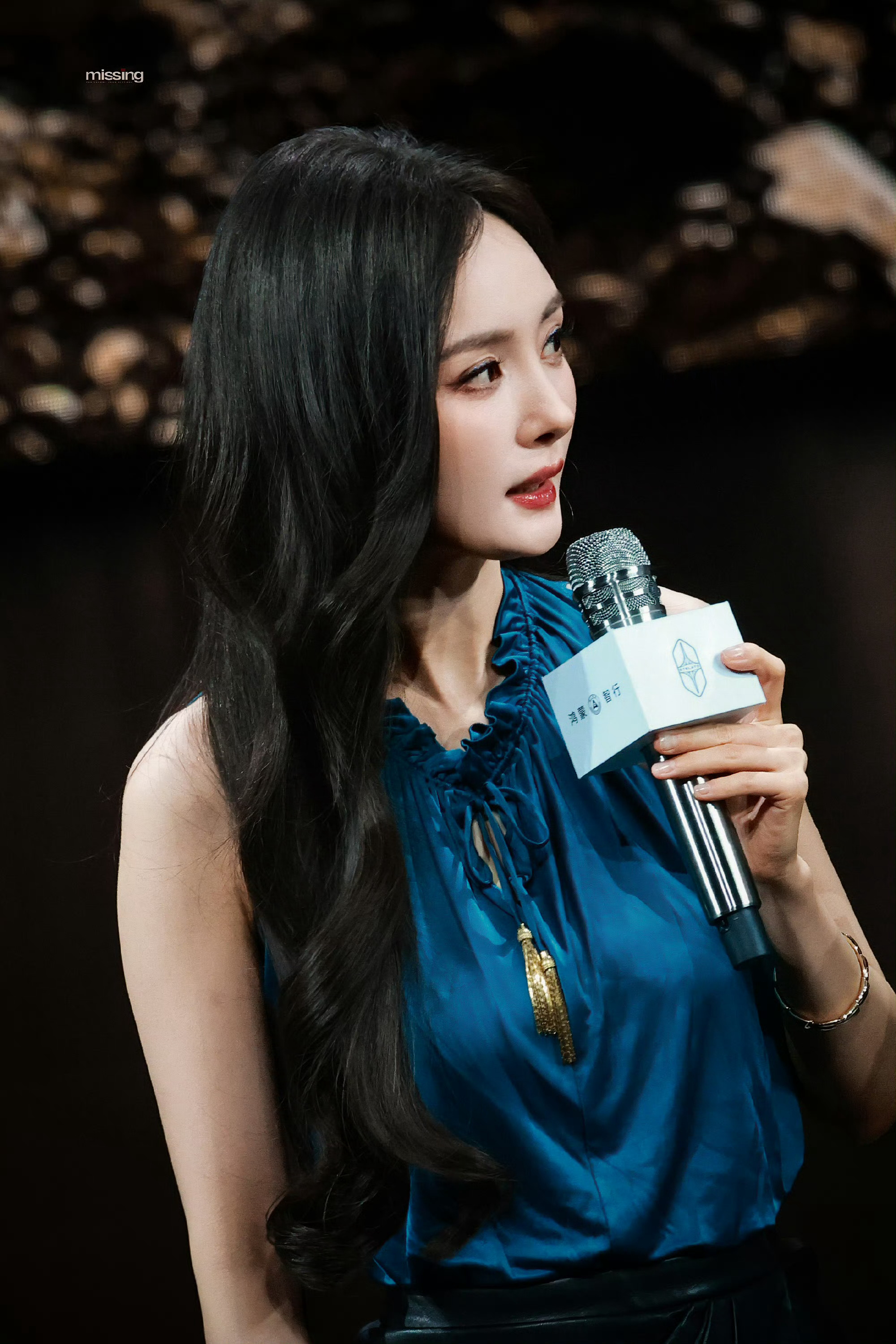 杨幂鸿蒙智行享界品牌代言人姐姐棒棒
