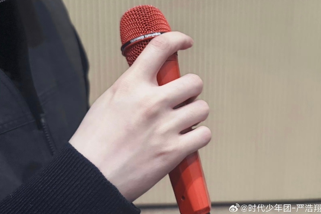 娱乐严浩翔新专开始录制严浩翔下一首新歌继续严浩翔下一首新歌继续，我准备好啦！ 