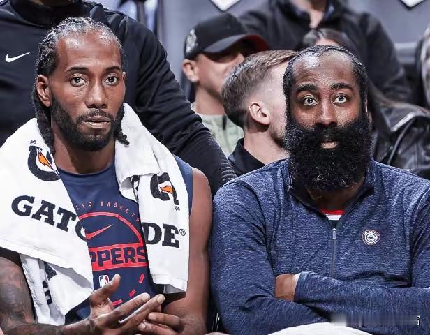 如今的快船落魄至此，谁都不把它放在眼里。其他球队轻视它，认了；媒体瞧不上它，也认