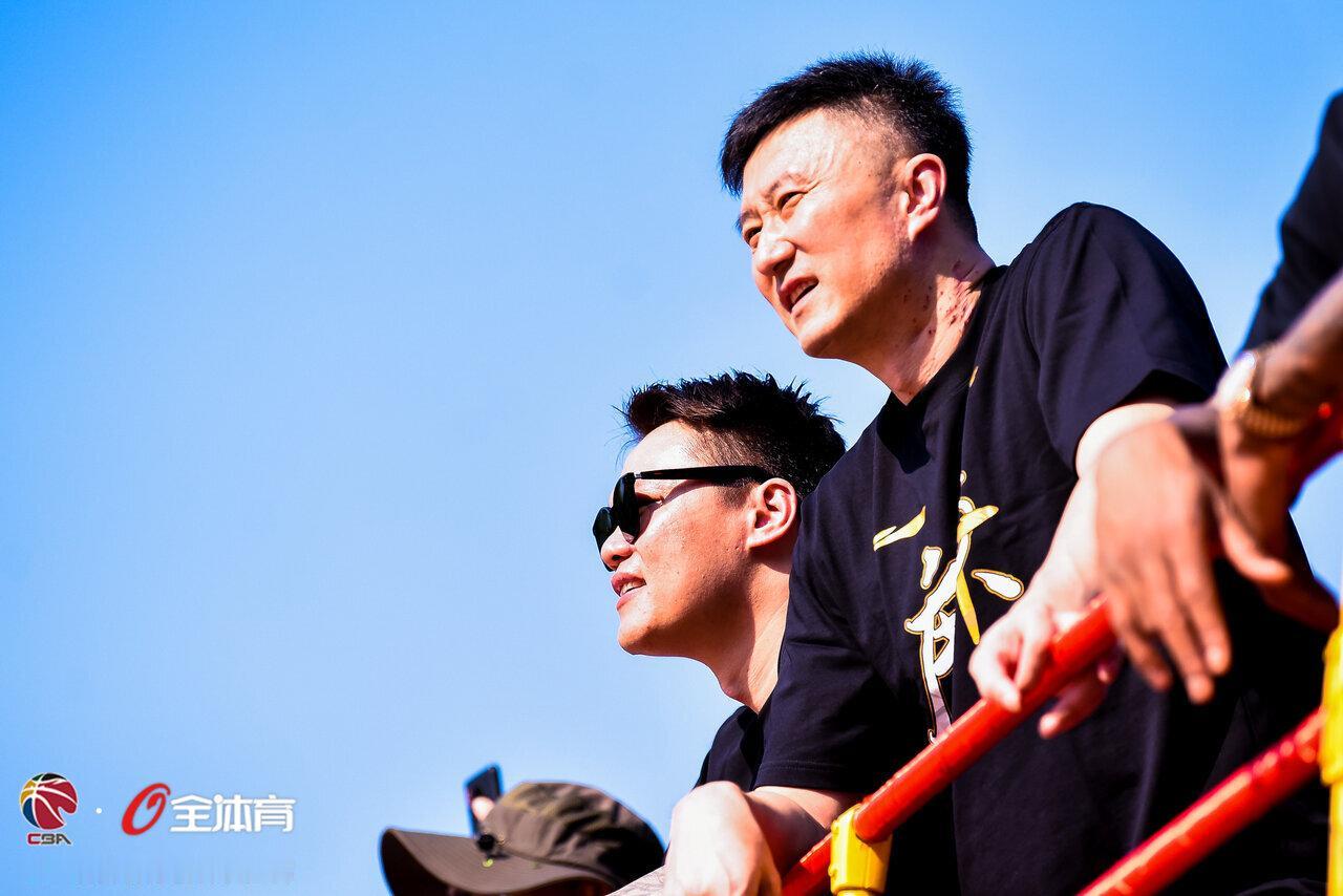 新赛季新职务新身份！