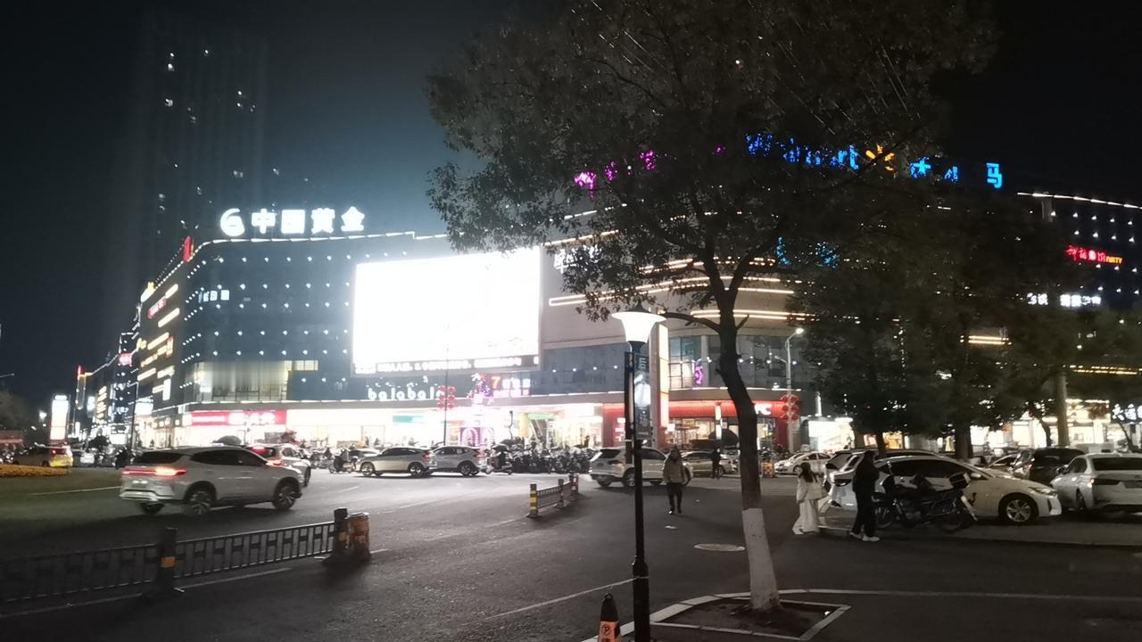 你们进过四五个老板的公司吗？

我新入职的公司并不大，也就30多人，听人事主管说