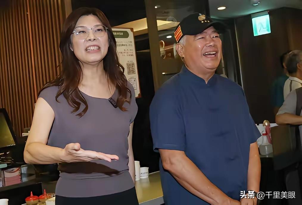以国民党副主席季麟连为首和其他几位副主席挺郑派将提“未任党主席不得获国民党提名”