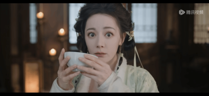 陈飞宇打仗迪丽热巴配乐陈飞宇打仗迪丽热巴弹琵琶热巴把琵琶弹出了电吉他的气势哈哈哈