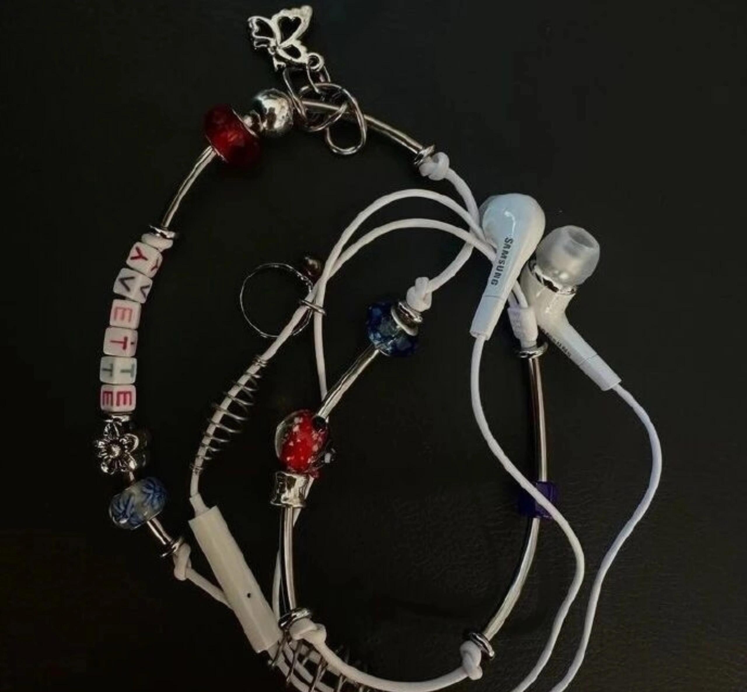 饮料界果然还是老辈子听劝咱就说我一整个有被老辈子这股风给惊喜到了呀，从现在的有线