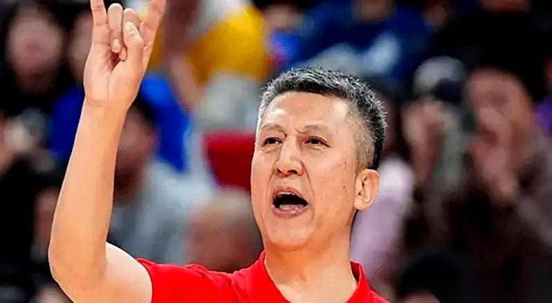 网上有人说，干脆把国家队成绩，直接跟俱乐部工资挂钩。
我第一个举手赞成。
真的，