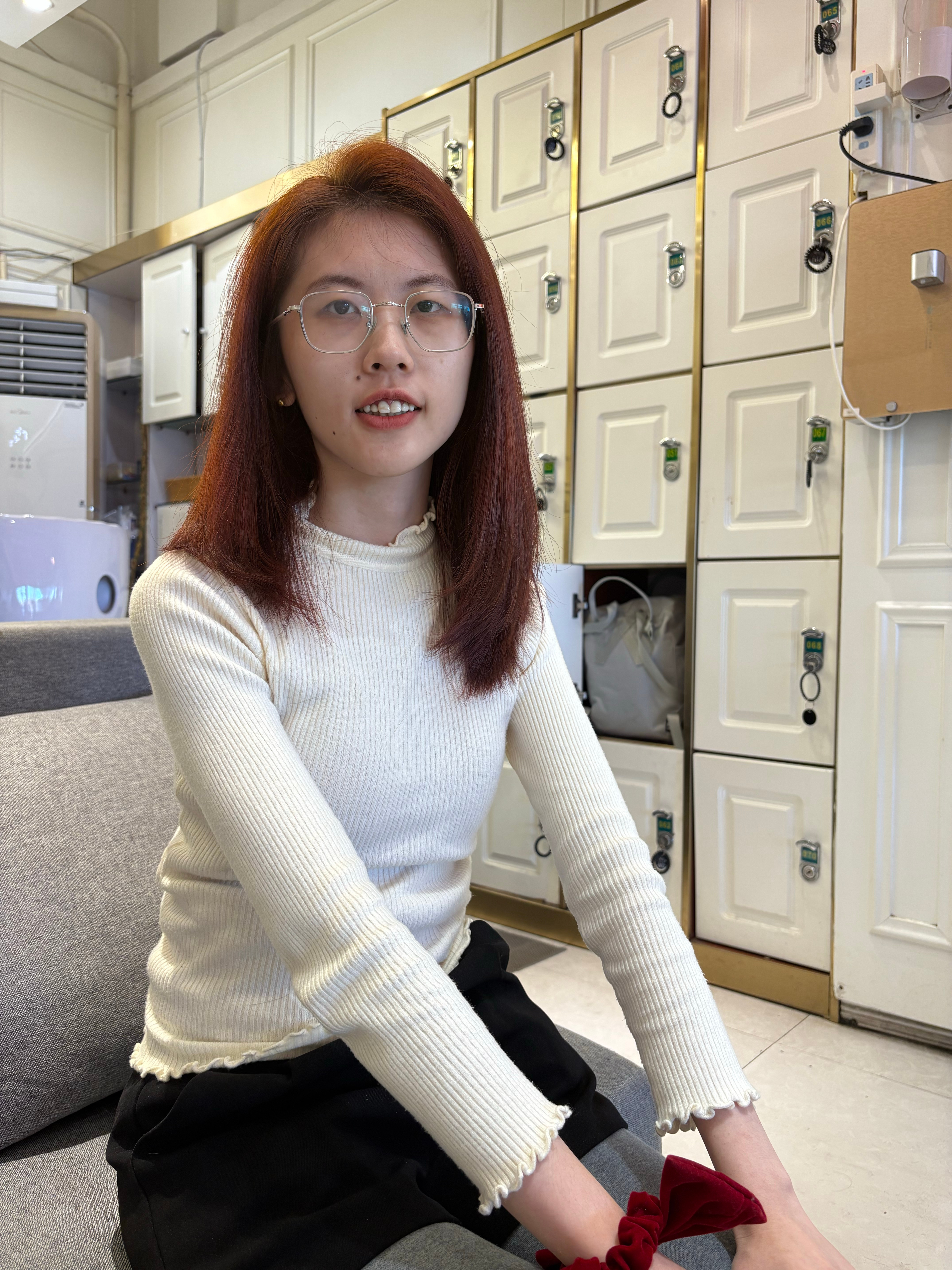 还想染这个颜色。 
