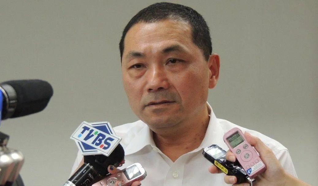 绝了！侯友宜三度回应财划法等争议，台湾版“马科长”上线？

新北市长侯友宜在24