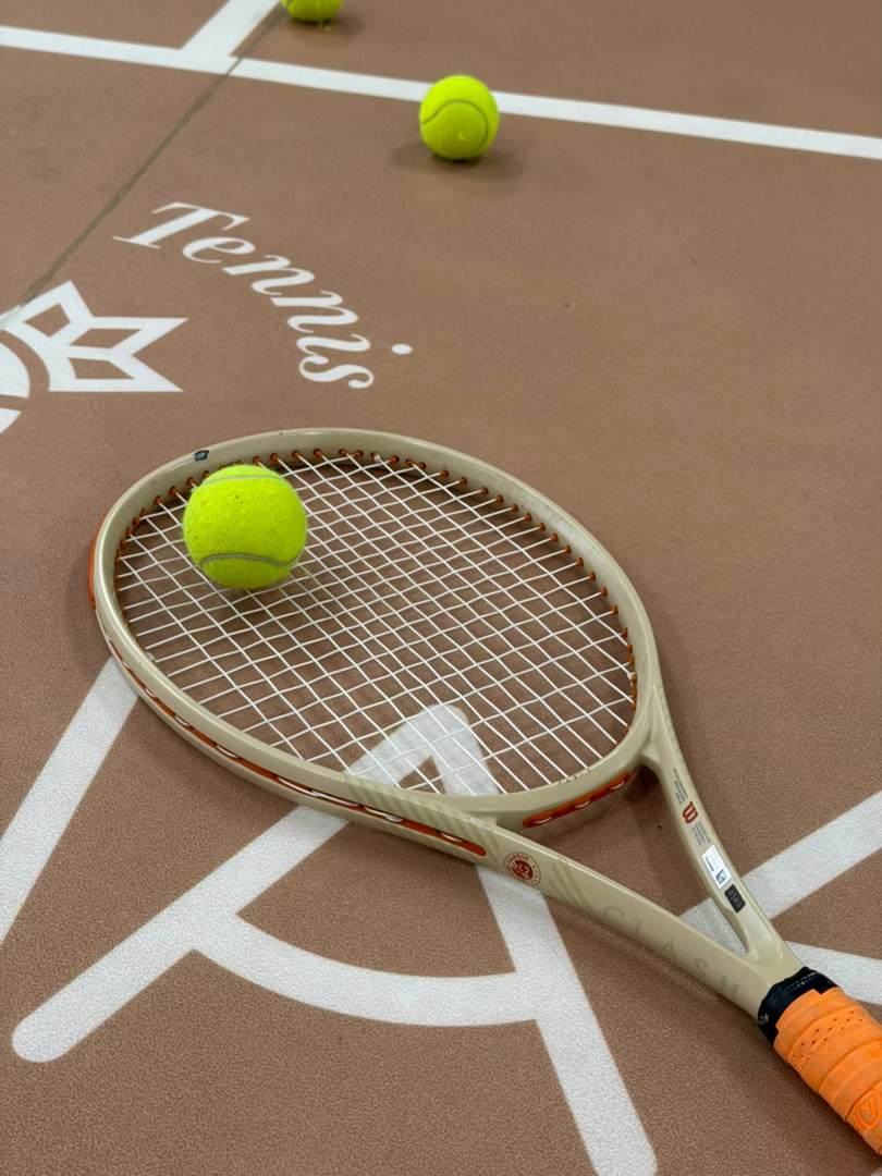 发现一家美式复古的网球馆🎾看到好看的配色 练🎾心情更好啊 哈哈 ✌️对于水平