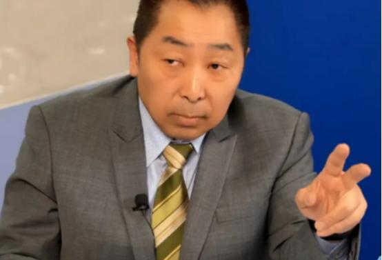 台湾名嘴唐湘龙说：“无论是日本、菲律宾、还是越南，和中国产生矛盾的时候，中国都不
