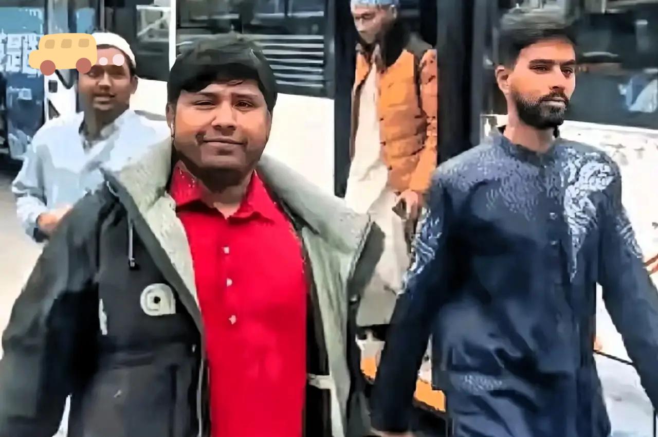 我们应当以开放包容的心态看待国际交往中的文化差异，但所有在华外国人都必须遵守中国