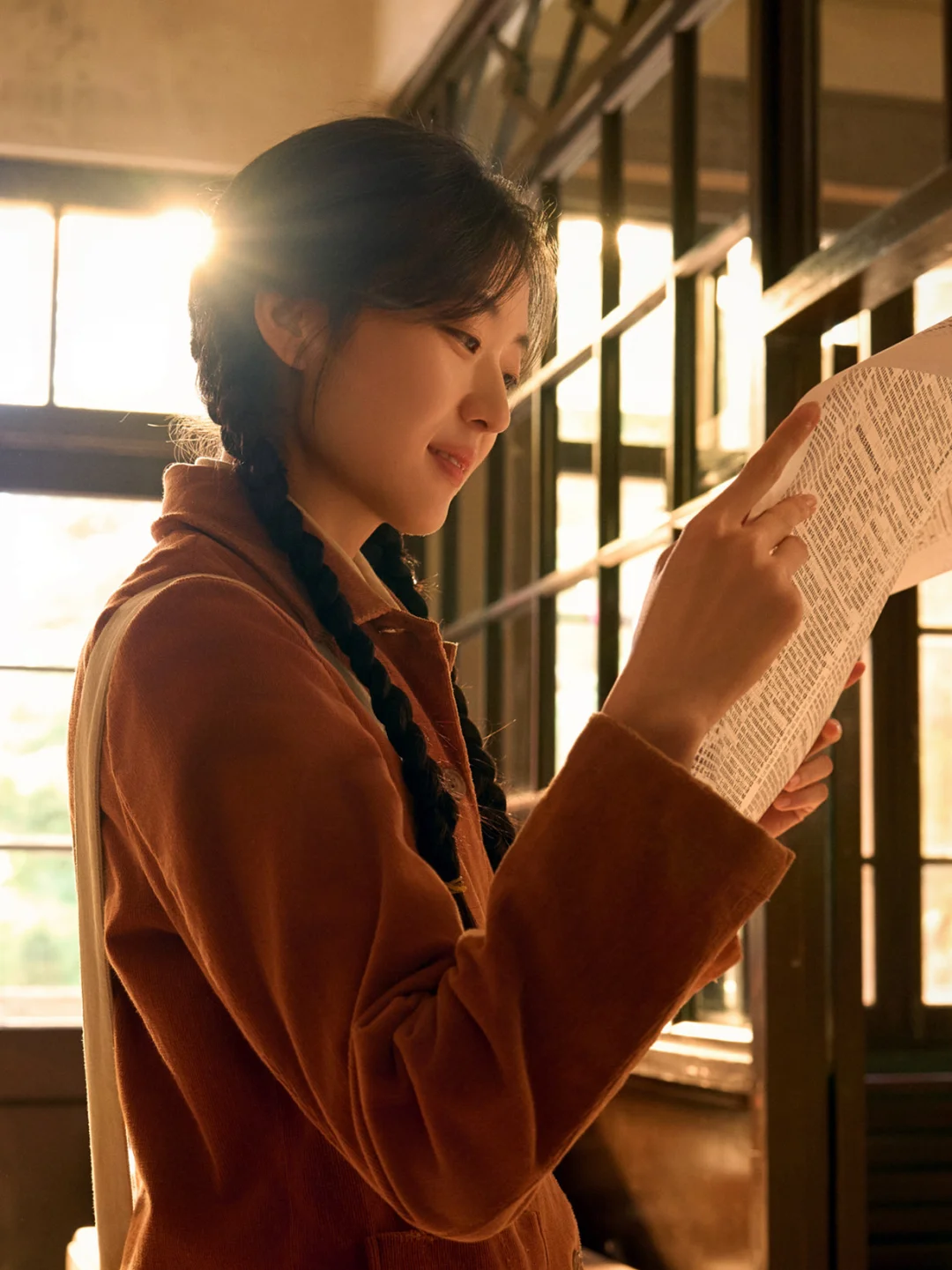 你发现没？其实费霓的‘圣母’人设，很高级