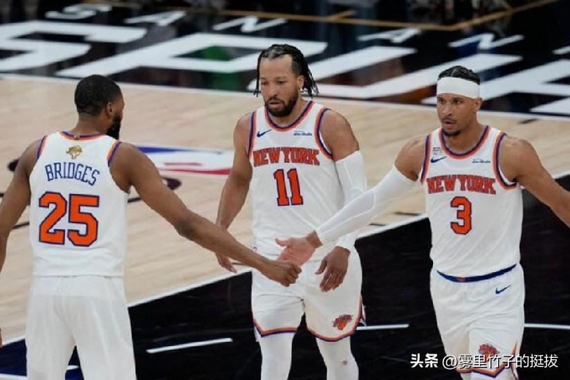 特朗普宣称将出席在纽约举办的 NBA 总决赛，为家乡球队尼克斯队助威。
美国总统