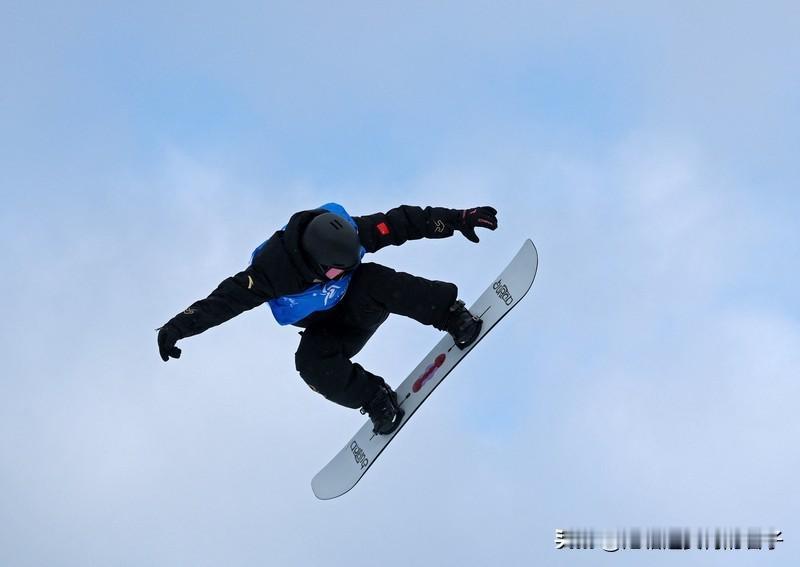 葛春宇：渴望参加米兰冬奥会 11月29日国际雪联单板滑雪大跳台世界杯云顶站男子决