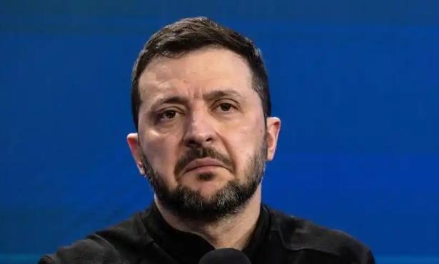 目的达到了！
乌克兰正式宣布：

2月4日，乌克兰国家石油天然气公司董事会主席谢