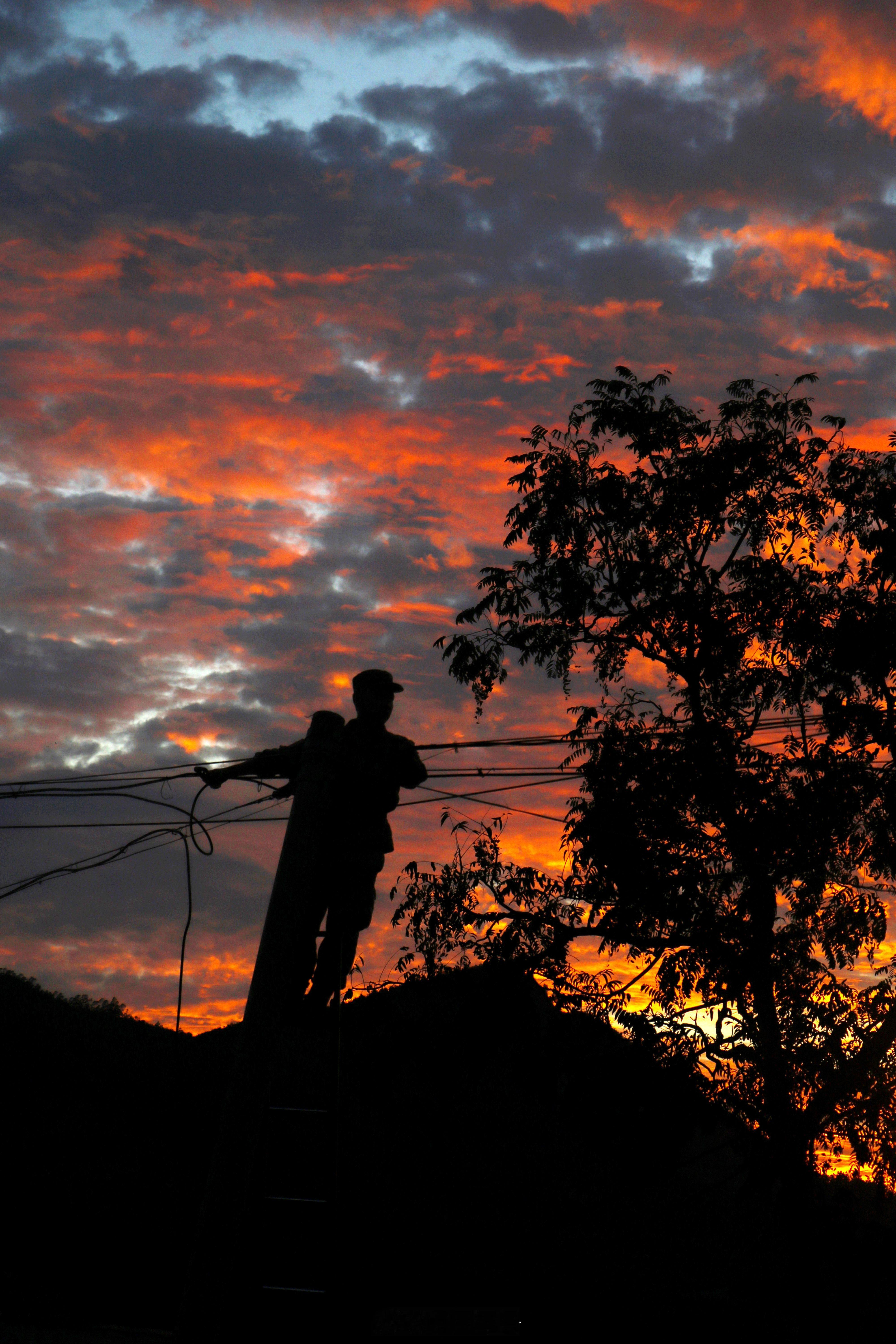 【于无声处听风雷激荡】“迅速、准确、保密、不间断”，东部战区空军某部通信连赓续传
