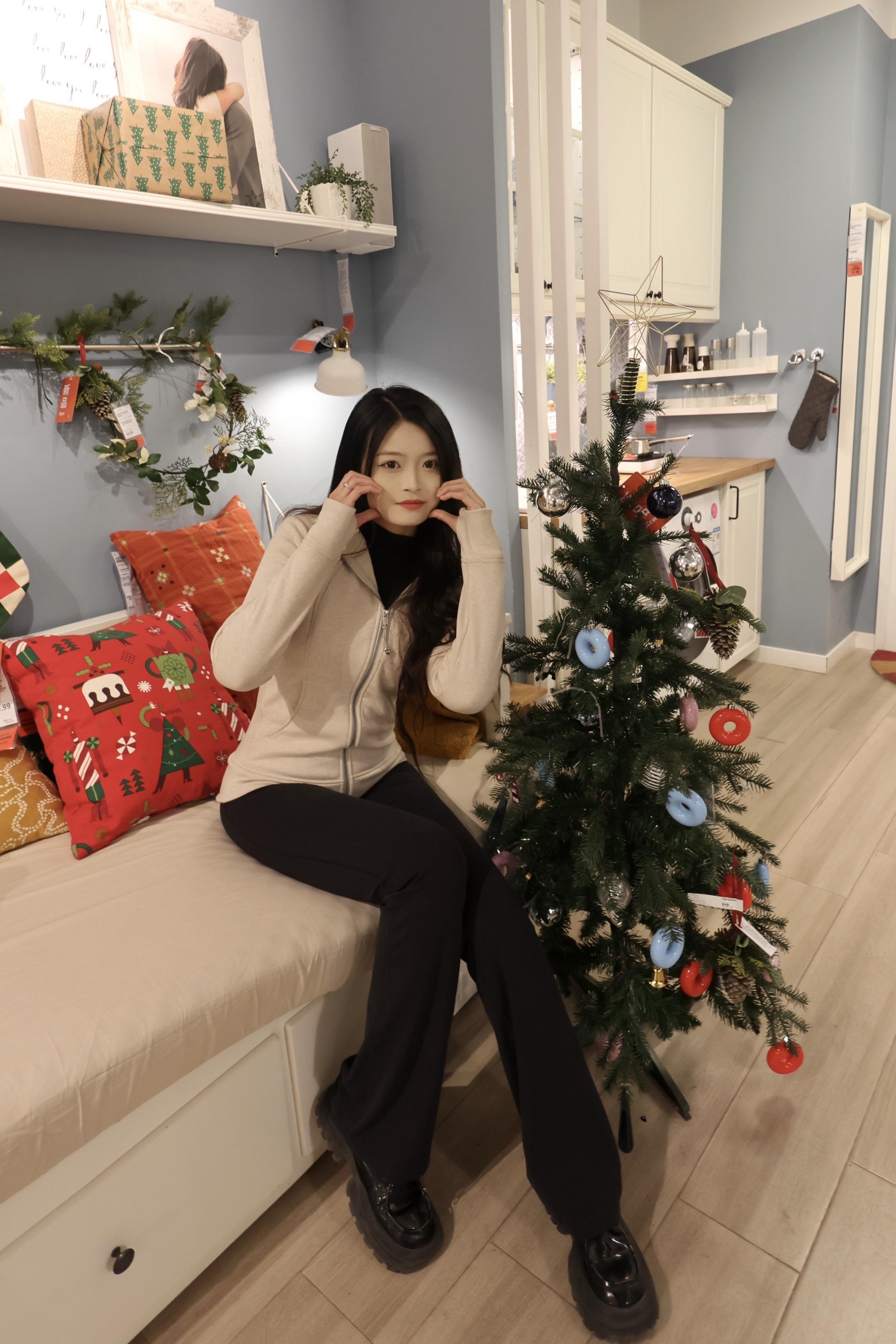 圣诞老人 我今年的愿望还是做一个幸福的人