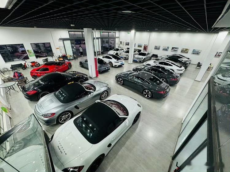 多校撤销外语专业外语是对外开放的工具，但是现在外语生的就业形势并不好，语言学慢慢