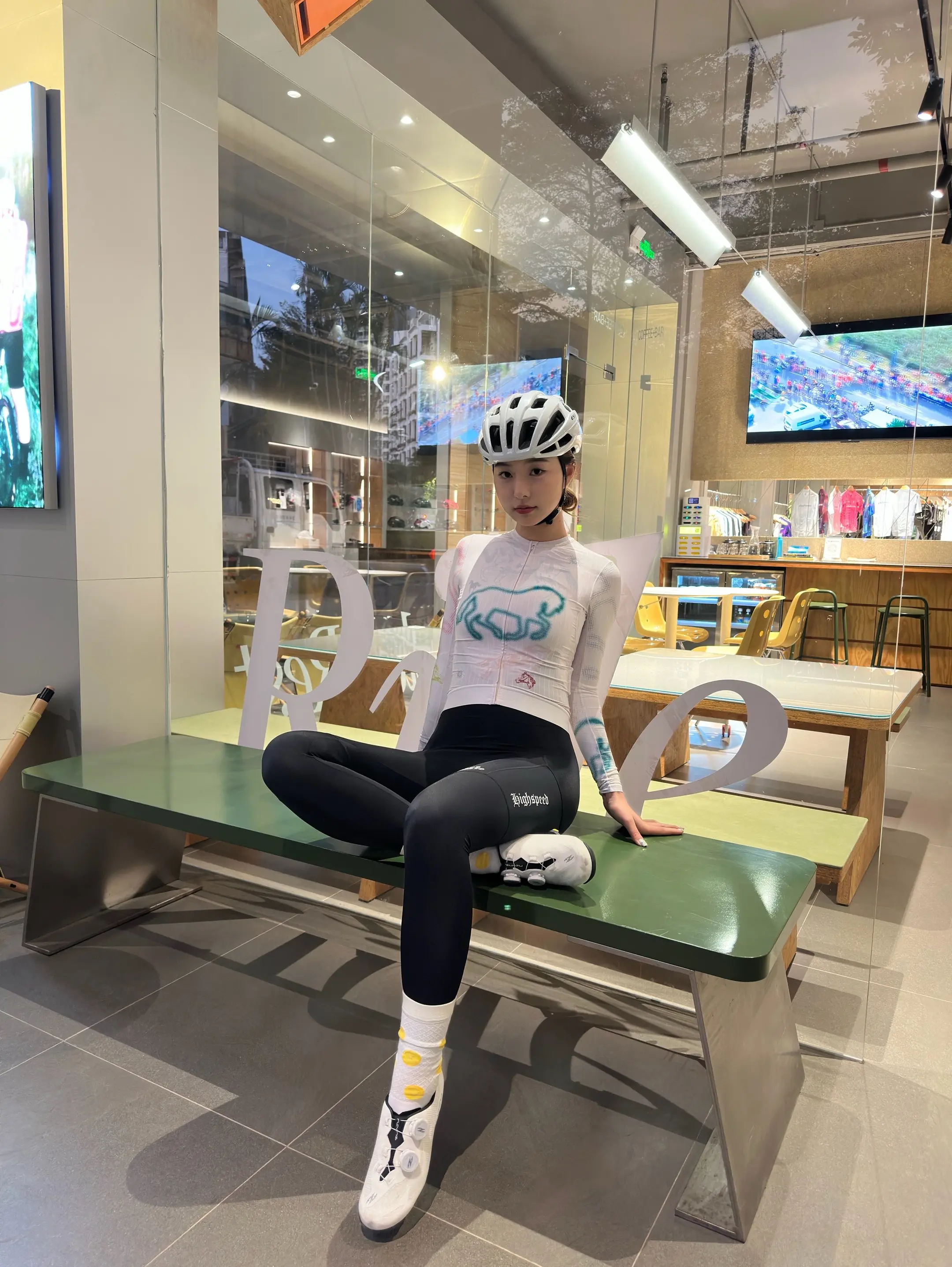 没人疼就去骑车 骑完车浑身疼。