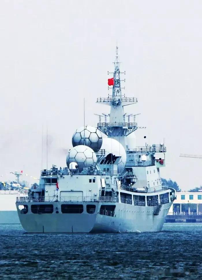中国海军793号情报收集船近日逼近澳大利亚外海实施侦察，澳国防部高度戒备，并公开