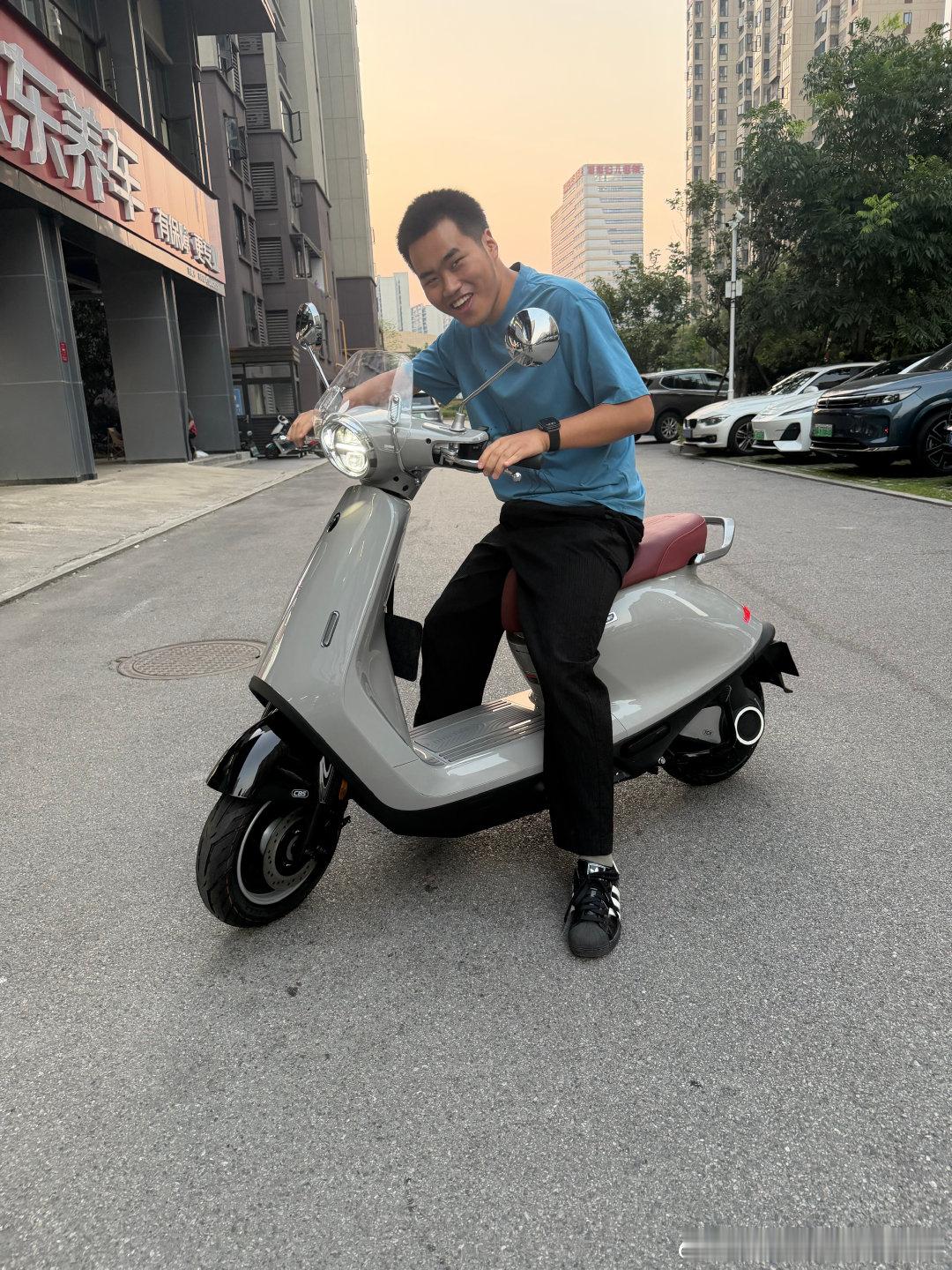 恭喜壳神，喜提新车。 ​（​​​