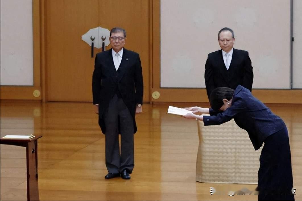 日本必须拥核，获得特朗普支持后，高市彻底摊牌，朝鲜率先有动作