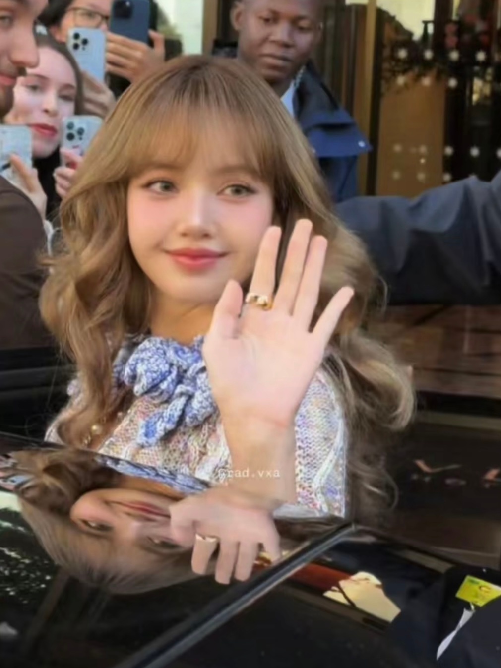 我的天呢 这个LISA完全是芭比来的lisa ​​​